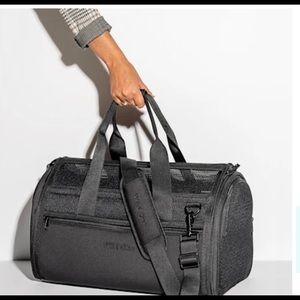 Wild One Black TSA Travel Carrier for Dogs, Never Used